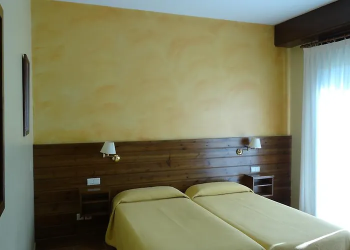 Pla Del Pi Hotel Prats I Sansor