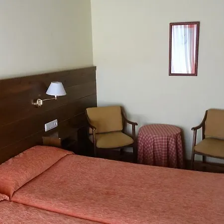 Hotel Pla Del Pi Prats I Sansor